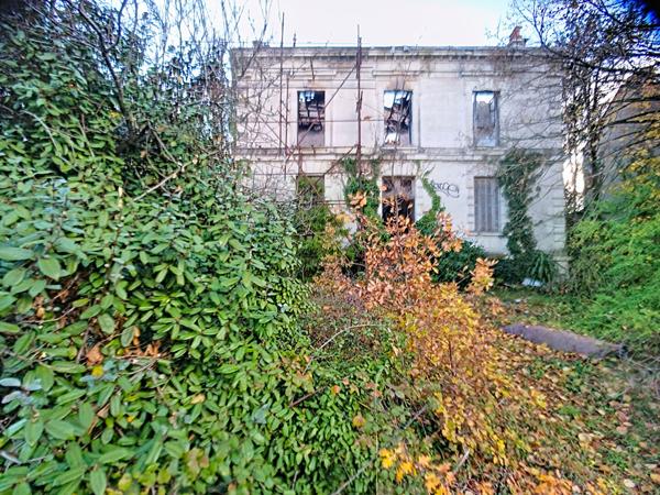 Manoir du Pendu à vendre ? Un lieu chargé d'histoire à réinventer - terrain de 1660 m² constructible