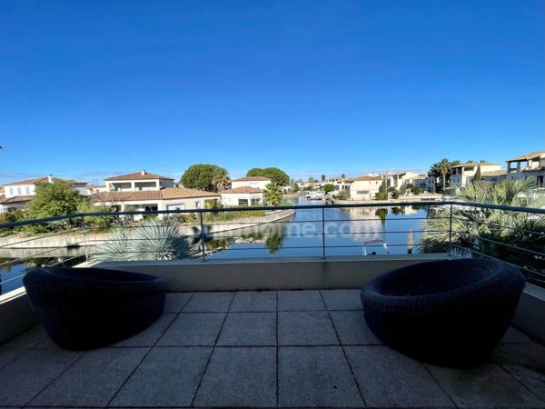 Marina individuelle traversante – 6 pièces – 165 m² – Terrain 700 m2