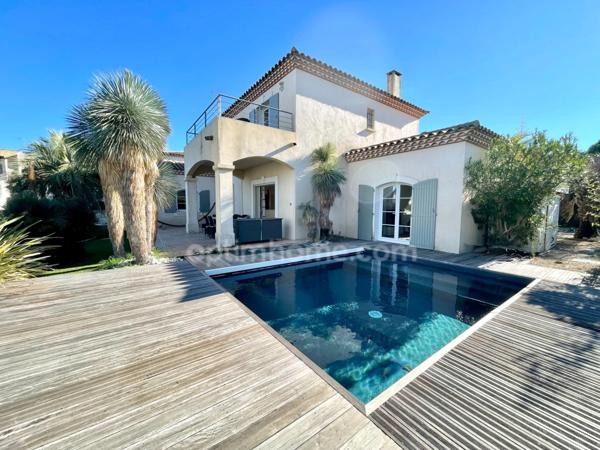 Marina individuelle traversante – 6 pièces – 165 m² – Terrain 700 m2