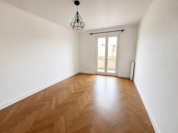 Appartement VILLEURBANNE 46.81 m²