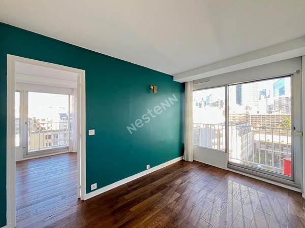 Puteaux : Résidence Bellerive , Appartement de 2 pièces de 46.66 m² avec Balcon ,cave et Parking