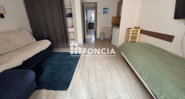 Location Appartement meublé 2 pièces 36.6 m² - Cannes La Bocca 06150