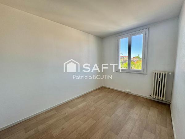 APPARTEMENT 2 CHAMBRES AVEC BALCON ET CAVE !