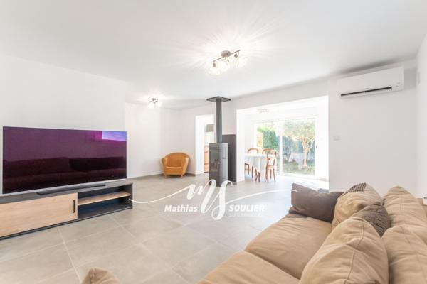 Maison rénovée de 90 m² à pied du CV avec jardin