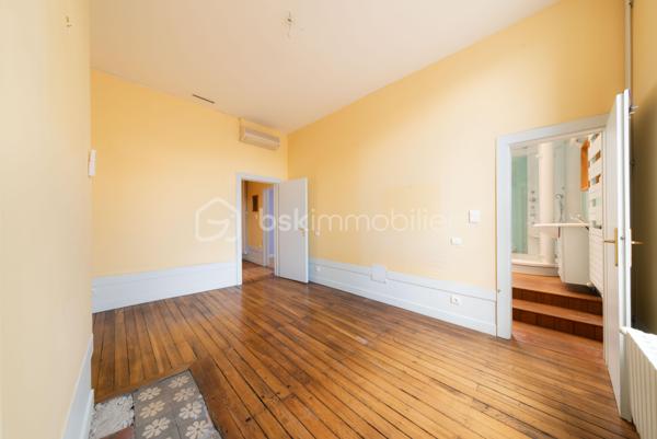 Appartement de 196 m²