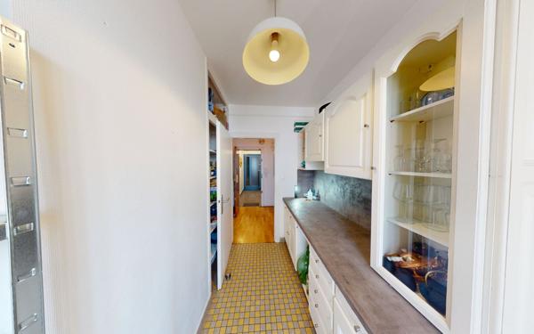 Appartement à vendre    5 pièces • 131 m2 Thionville