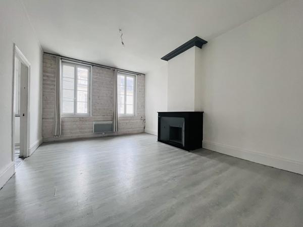 Immeuble à vendre |  Rochefort |  117 m²