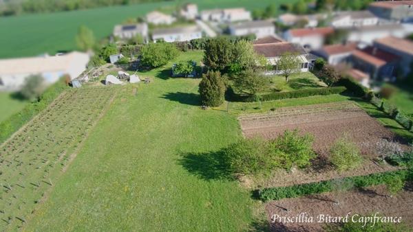 Aigrefeuille d’Aunis. Opportunité rare avec terrain constructible et fort potentiel