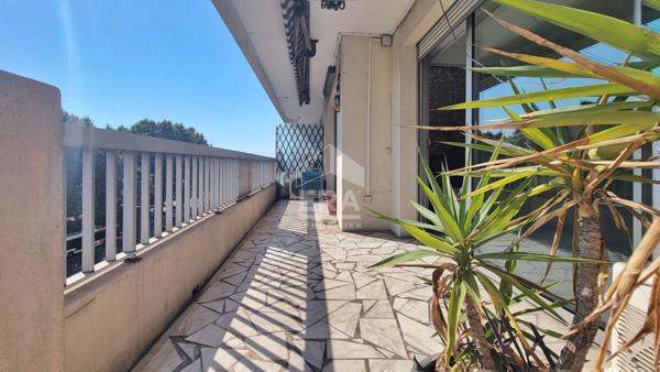 À VENDRE: Appartement 3 pièces avec aperçu mer à Nice - Magnan