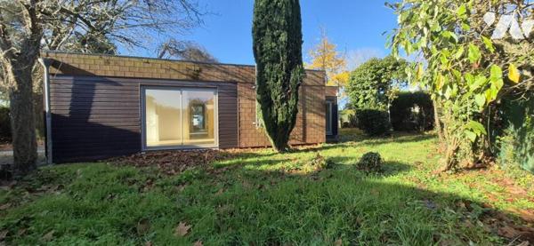 LOCAL COMMERCIAL - CENTRE VILLE