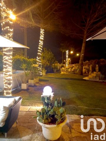 Maison à vendre 7 pièces 181 m² Lamarque-Pontacq