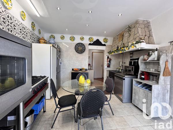 Maison à vendre 7 pièces 181 m² Lamarque-Pontacq