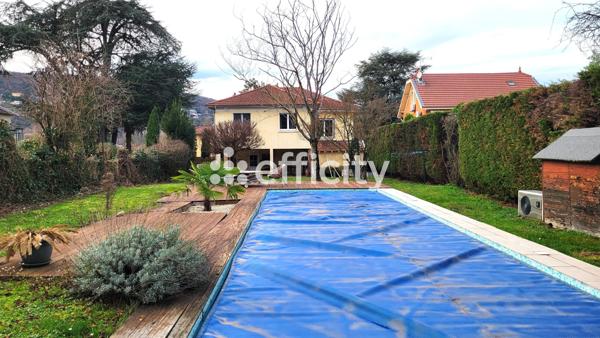 Maison 7 pièces - 157 m² Exclusivité efficity