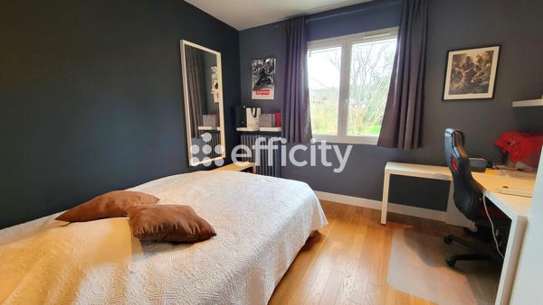 Maison 7 pièces - 157 m² Exclusivité efficity