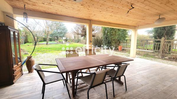 Maison 7 pièces - 157 m² Exclusivité efficity