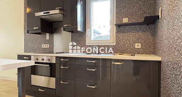 Location Appartement 2 pièces 37.51 m² - ÉTampes 91150