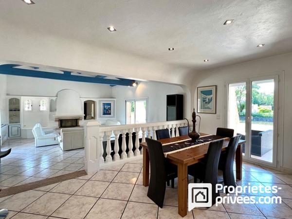 Maison 7 pièces avec appartement T2 en option : confort et potentiel réunis