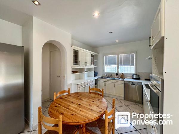 Maison 7 pièces avec appartement T2 en option : confort et potentiel réunis