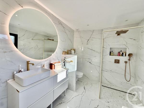 Maison à vendre  4 pièces - 142 m2 L HOUMEAU - 17