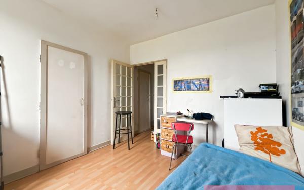 Immeuble à vendre    5 pièces •  Cordes-sur-Ciel