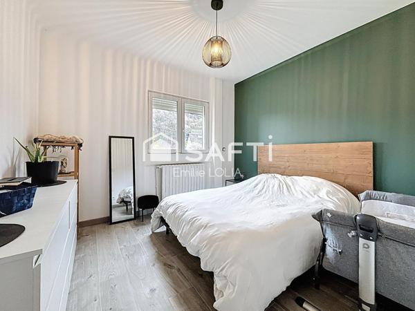 Maison individuelle rénovée, beau potentiel