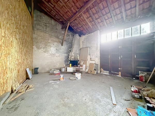 Maison de ville avec garage à vendre à Nérac