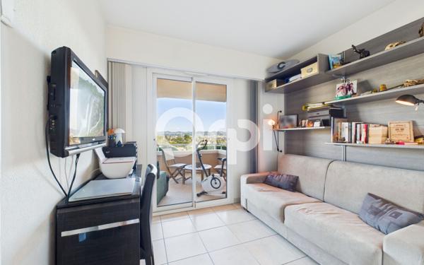 Appartement à vendre    3 pièces • 76,08 m2 Mandelieu-la-Napoule