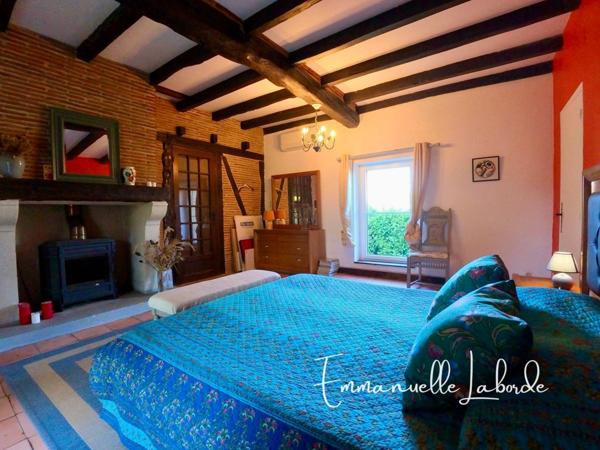 Maison familiale 242 m² avec piscine et dépendances – Cours-de-Pile, 7 km de Bergerac