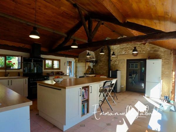 Maison familiale 242 m² avec piscine et dépendances – Cours-de-Pile, 7 km de Bergerac