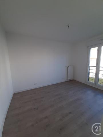 Appartement F4 à vendre  4 pièces - 84,56 m2 NANTEUIL LES MEAUX - 77