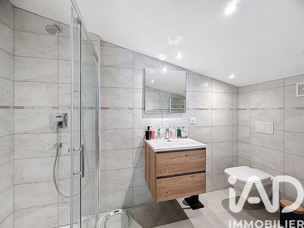 Appartement à vendre 5 pièces 135 m² Tourrettes-sur-Loup