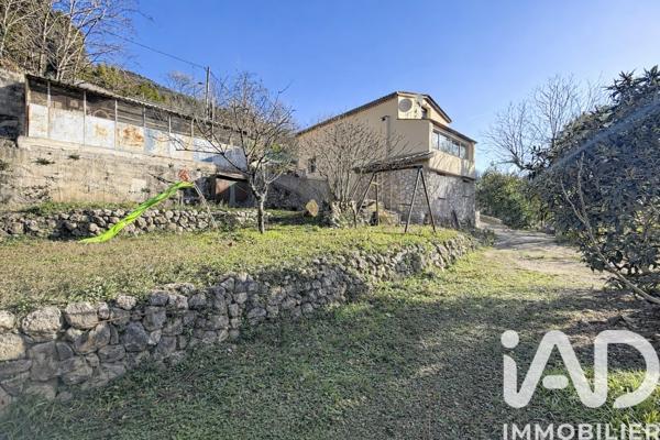 Appartement à vendre 5 pièces 135 m² Tourrettes-sur-Loup