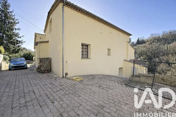 Appartement à vendre 5 pièces 135 m² Tourrettes-sur-Loup