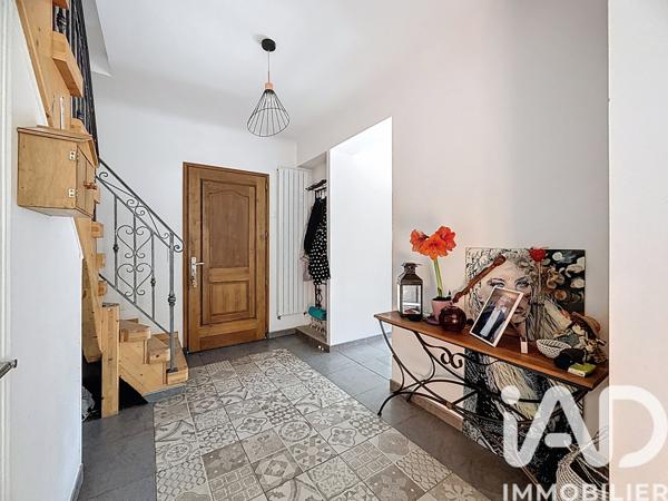 Appartement à vendre 5 pièces 135 m² Tourrettes-sur-Loup
