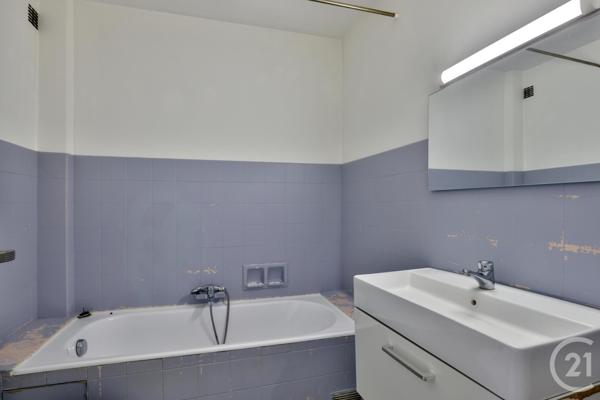 Appartement F3 à vendre  3 pièces - 75,72 m2 VILLEFRANCHE SUR MER - 06