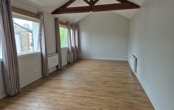 Vente Immeuble Appartement + Bureaux à rafraîchir Cholet   