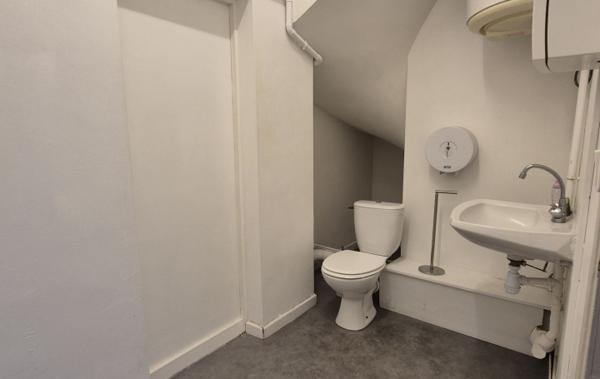 Vente Immeuble Appartement + Bureaux à rafraîchir Cholet   