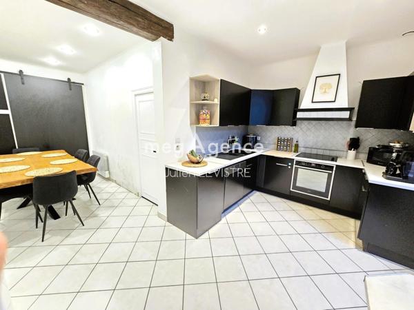 Maison à Les Villages Vovéens, 28150 - 4 pièces 102m²