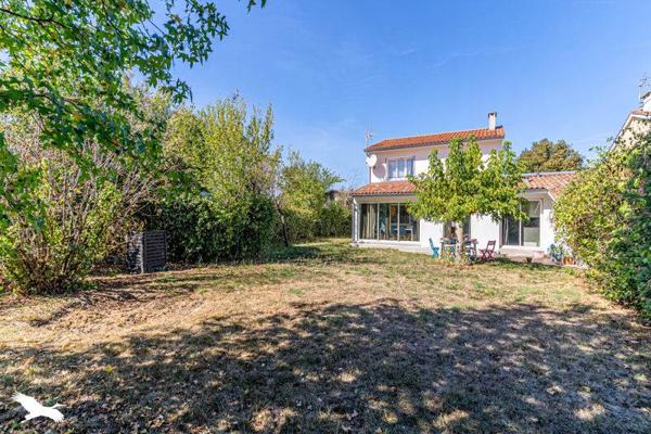 Maison à vendre 478 400 € Pessac 6 p 115 m² DPE D