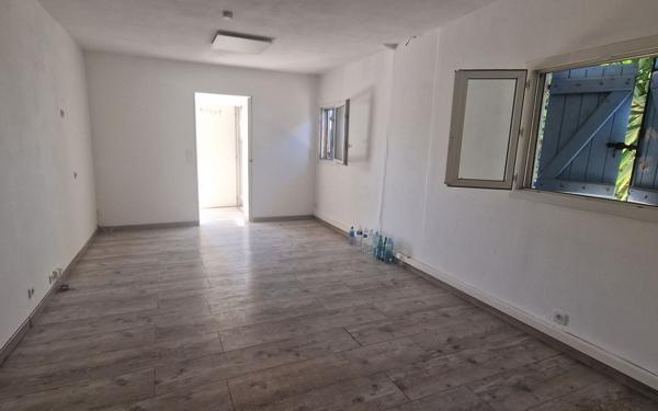 Maison à vendre    2 pièces • 29,70 m2 La Seyne-sur-Mer
