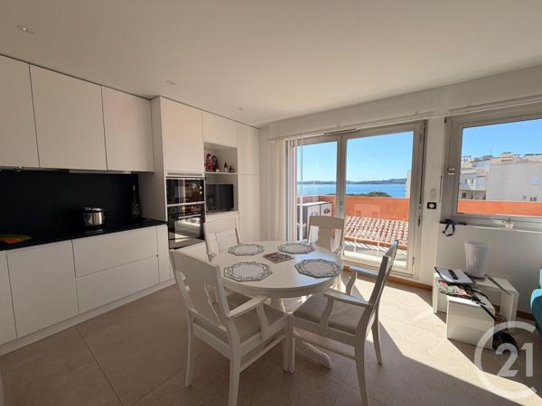 Appartement F2 à vendre  2 pièces - 47,72 m2 STE MAXIME - 83