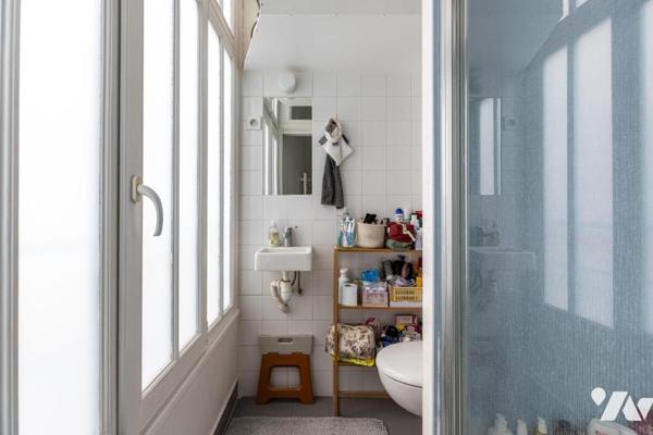 PARIS 6ème -  SAINT-PLACIDE - STUDIO 1ER ETAGE SUR JOLIE COUR