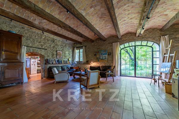 Demeure en pierre rénovée