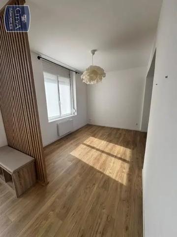 Maison à louer 4 pièces 83.55m² Cambrai (59400)