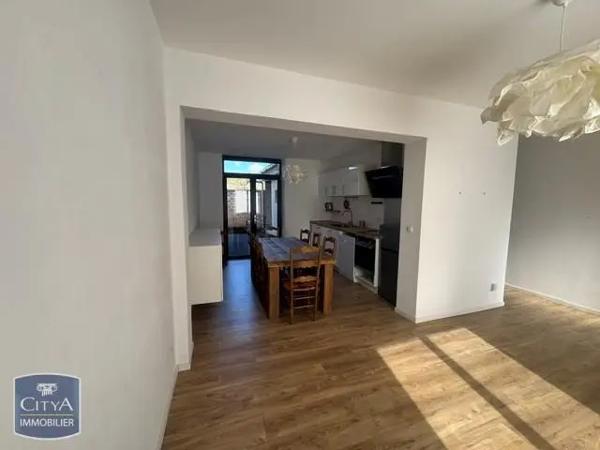 Maison à louer 4 pièces 83.55m² Cambrai (59400)