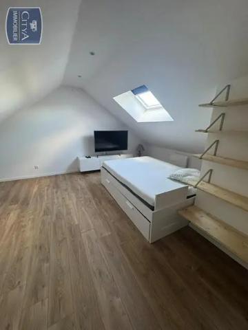 Maison à louer 4 pièces 83.55m² Cambrai (59400)