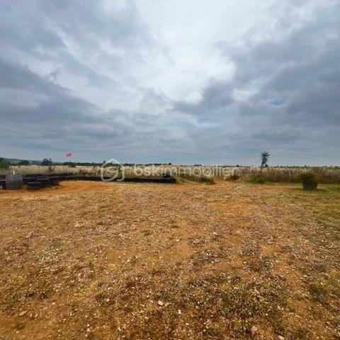 Terrain de 18 224 m²