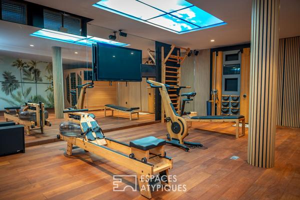 Vaste demeure avec piscine et vue panoramique sur Valence