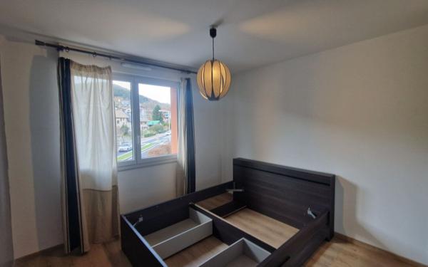 Appartement à louer    4 pièces •  Allonzier-la-Caille