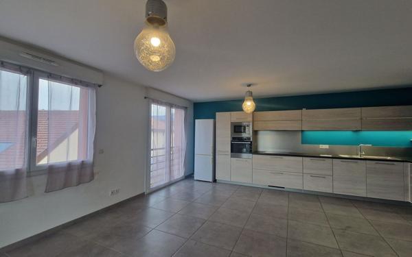 Appartement à louer    4 pièces •  Allonzier-la-Caille